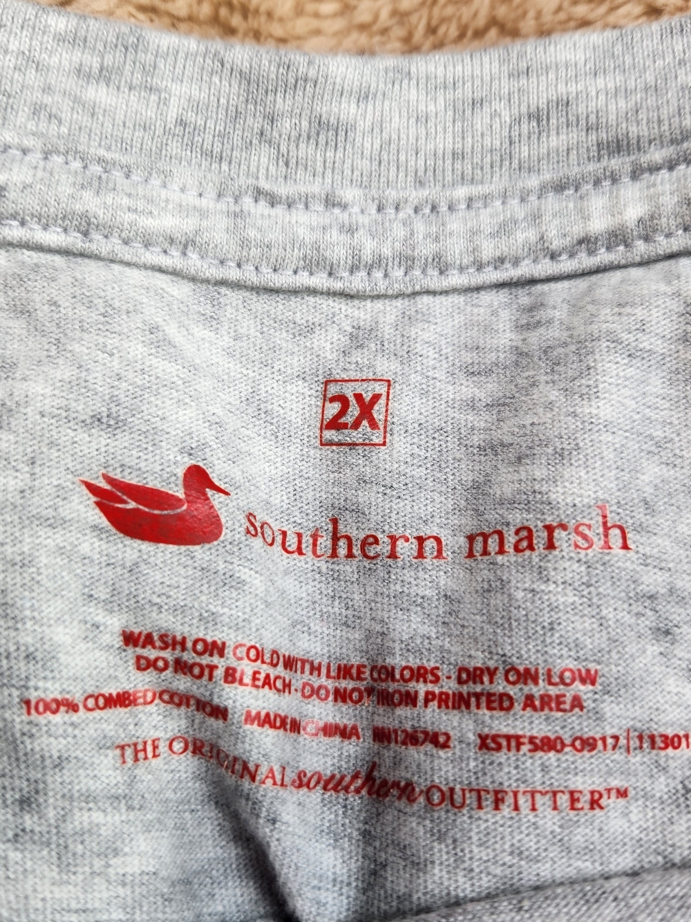Southern Marsh Collection Graphic Tee - Grey with Red & Blue Duck Logo 2X - Picture 5 of 10